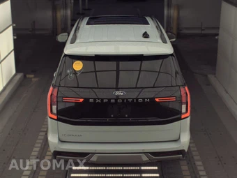 2025 Ford Expedition Platinum - miniatura 5