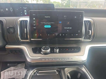 2025 Ford Expedition Platinum - miniatura 10