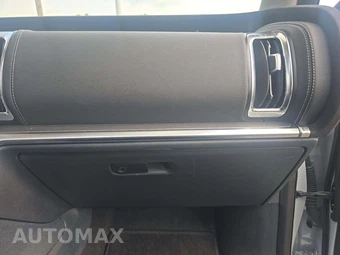 2025 Ford Expedition Platinum - miniatura 20