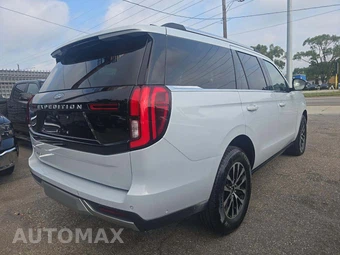 2025 Ford Expedition Platinum - miniatura 3