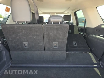 2025 Ford Expedition Platinum - miniatura 17