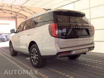 2025 Ford Expedition Platinum - miniatura 6