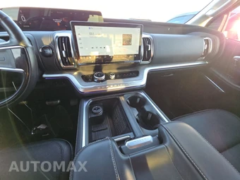 2025 Ford Expedition Platinum - miniatura 11