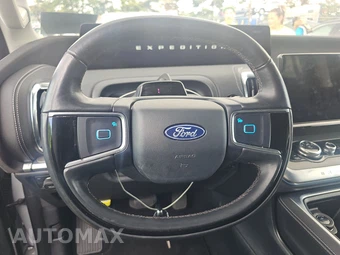 2025 Ford Expedition Platinum - miniatura 10