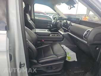 2025 Ford Expedition Platinum - miniatura 8