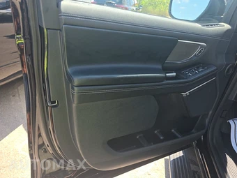 2025 Ford Expedition Platinum - miniatura 21
