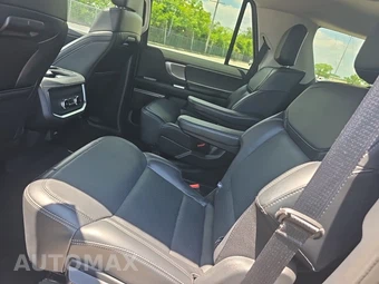 2025 Ford Expedition Platinum - miniatura 9