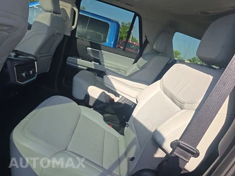 2025 Ford Expedition Platinum - miniatura 9