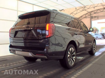2025 Ford Expedition Platinum - miniatura 4