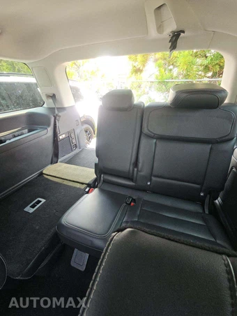 2025 Ford Expedition Platinum - miniatura 14