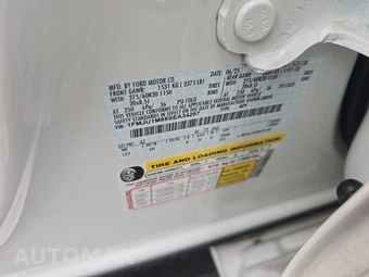 2025 Ford Expedition Platinum - miniatura 10