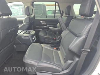 2025 Ford Expedition Platinum - miniatura 9