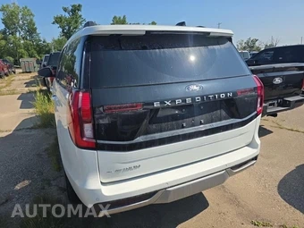 2025 Ford Expedition Platinum - miniatura 5