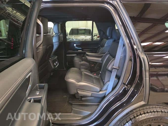 2025 Ford Expedition Platinum - miniatura 13