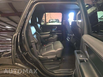 2025 Ford Expedition Platinum - miniatura 17