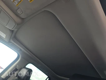 2025 Ford Expedition Platinum - miniatura 17