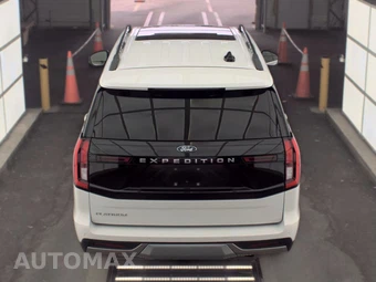 2025 Ford Expedition Platinum - miniatura 5