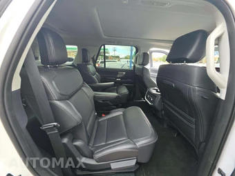 2025 Ford Expedition Platinum - miniatura 17