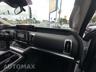 2025 Ford Expedition Platinum - miniatura 20