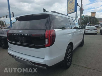 2025 Ford Expedition Platinum - miniatura 3