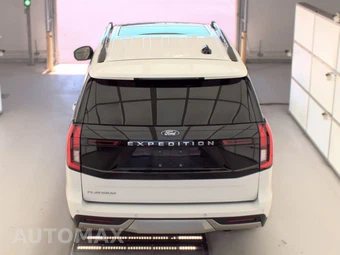 2025 Ford Expedition Platinum - miniatura 5