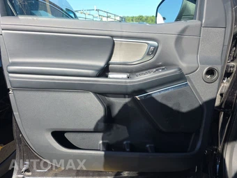 2025 Ford Expedition Platinum - miniatura 9