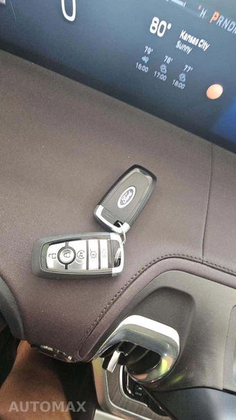 2025 Ford Expedition Platinum - miniatura 12