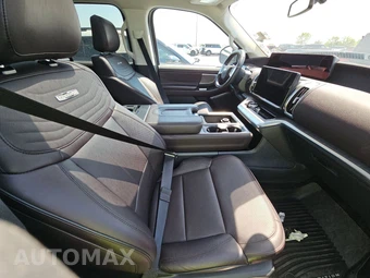 2025 Ford Expedition Platinum - miniatura 15