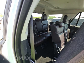 2025 Ford Expedition Platinum - miniatura 18