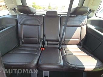 2025 Ford Expedition Platinum - miniatura 14
