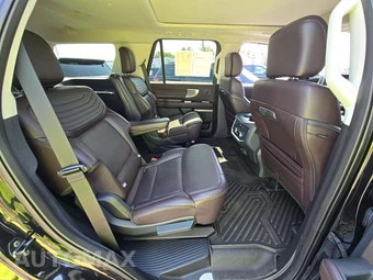 2025 Ford Expedition Platinum - miniatura 17
