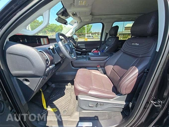 2025 Ford Expedition Platinum - miniatura 6