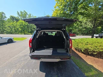 2025 Ford Expedition Platinum - miniatura 15