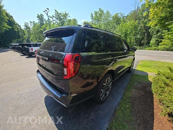 2025 Ford Expedition Platinum - miniatura 3