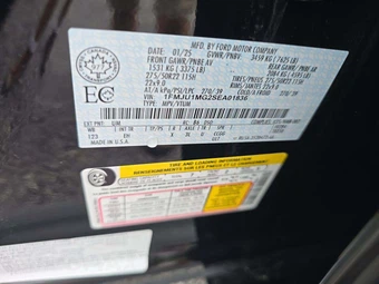 2025 Ford Expedition Platinum - miniatura 5