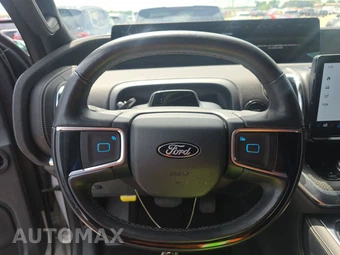 2025 Ford Expedition Platinum - miniatura 10