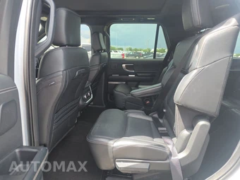 2025 Ford Expedition Platinum - miniatura 13