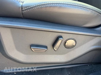 2025 Ford Expedition Platinum - miniatura 11