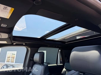 2025 Ford Expedition Platinum - miniatura 13