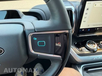 2025 Ford Expedition Platinum - miniatura 18