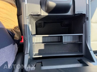 2025 Ford Expedition Platinum - miniatura 28