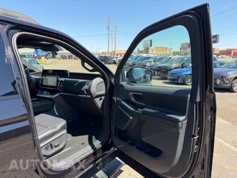 2025 Ford Expedition Platinum - miniatura 45