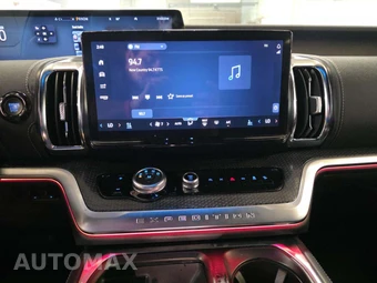 2025 Ford Expedition Platinum - miniatura 10