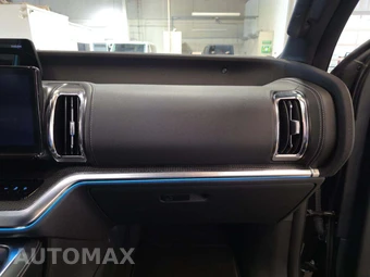 2025 Ford Expedition Platinum - miniatura 20