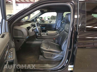 2025 Ford Expedition Platinum - miniatura 6