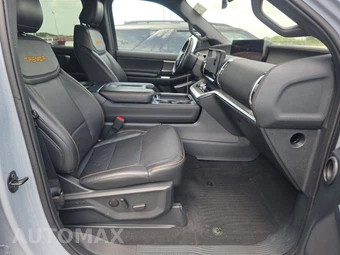 2025 Ford Expedition TREMOR - miniatura 8