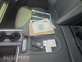 2025 Ford Expedition TREMOR - miniatura 22
