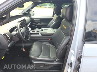 2025 Ford Expedition TREMOR - miniatura 7