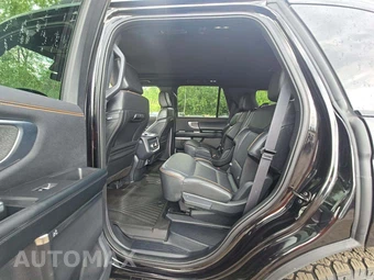 2025 Ford Expedition TREMOR - miniatura 10