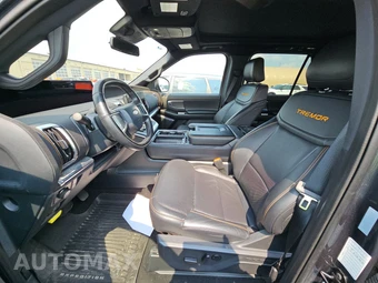 2025 Ford Expedition TREMOR - miniatura 7